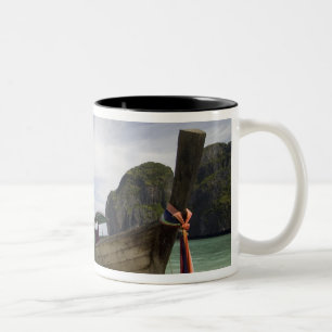 Thailand, Phi Phi Lay Island, Maya Bay. Zweifarbige Tasse