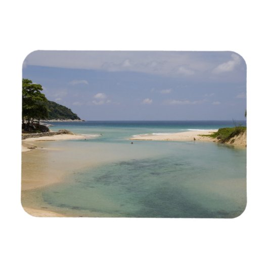 Thailand, Phuket, Nai Harn Strand. Magnet (Horizontal)