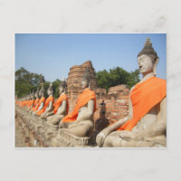 Thailändische buddhistische Statuen im Ayutthaya T