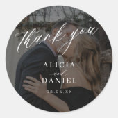 Thank you calligraphy photo wedding runder aufkleber (Vorderseite)