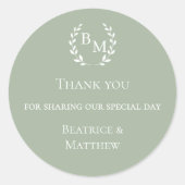 Thank you sage green monogrammed wedding runder aufkleber (Vorderseite)