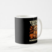 Thankful Grateful Somehow Feral Funny Raccoon Autu Kaffeetasse (VorderseiteRechts)