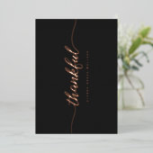 Thankful Script Personalized rose gold black Folieneinladung (Stehend vorne)