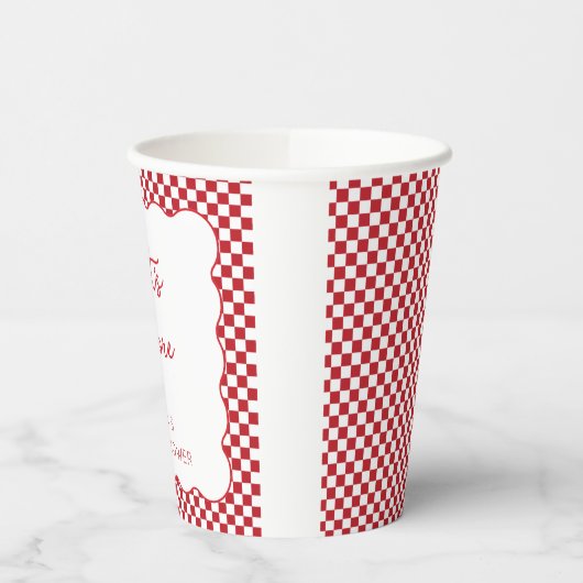 "That's Amore" Brautparty Chic Red Checkered Pappbecher (Links)
