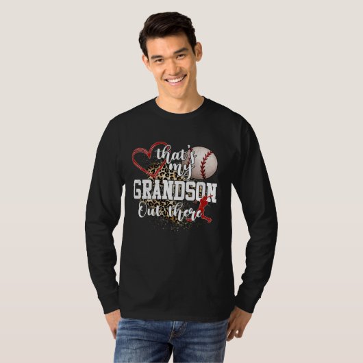 That's My Grandson Out There Baseball Grandma Moth T-Shirt (Vorne ganz)