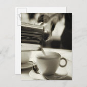 The art of fresh coffee making / adding steamed postkarte (Vorne/Hinten)