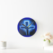The Backlit Blue Cross Runde Wanduhr (Zuhause)