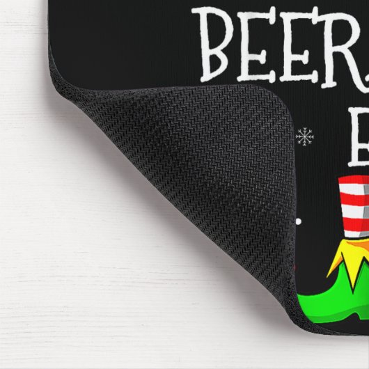 The Beer Lover Elf Matching Family Christmas Drink Mousepad (Ecke)