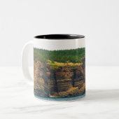 The Bell Island Boots Zweifarbige Tasse (Vorderseite Links)