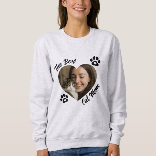 "The Best Cat Mom" Personalized Photo Heart Sweatshirt (Vorderseite)