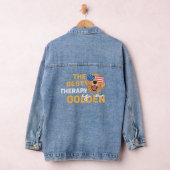 The Best Therapy Is a Golden Retriever – Patriotic Jeansjacke (Hangar)