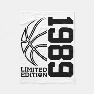 &# The Birthday Sketll Limited Edition 1989 Fleecedecke