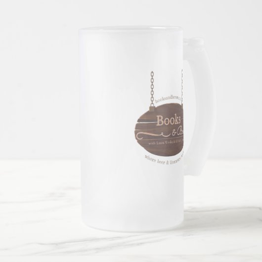 The Books & Brews 3" Magnet Mattglas Bierglas (VorderseiteRechts)