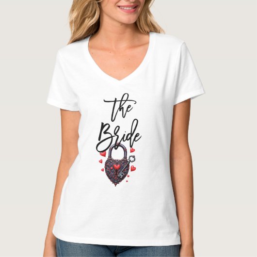 The Bride Goth Heart Lock and Key T-Shirt (Vorderseite)