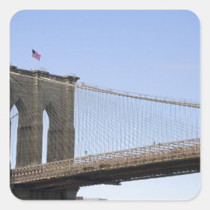 The Brooklyn Bridge in New York City, New York 2 Quadratischer Aufkleber
