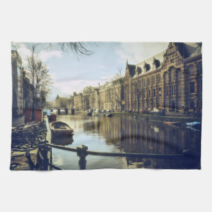 The Canals of Urban Amsterdam Geschirrtuch