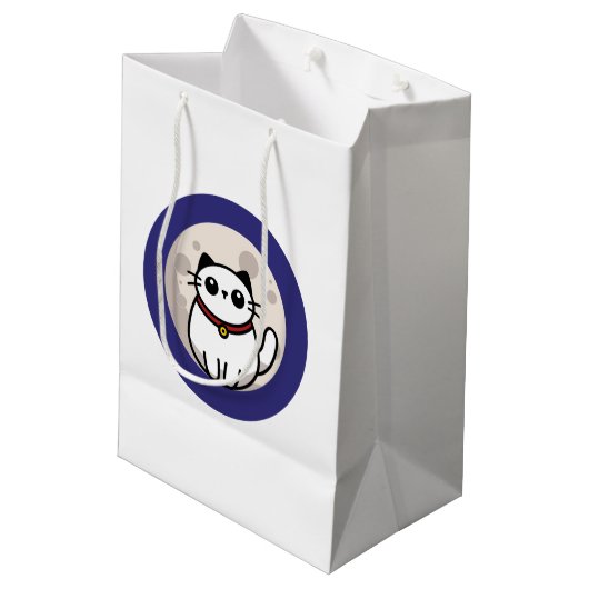 The Cat and The Moon 2025 Mittlere Geschenktüte (Rückseite Schrägansicht)