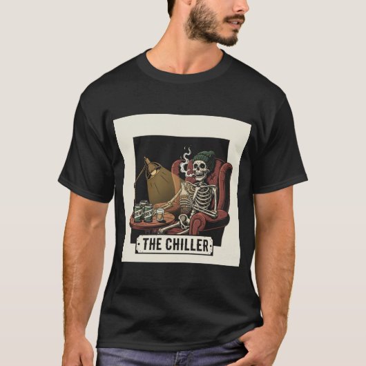 The Chiller Skeleton Relaxing with Beer and Cigare T-Shirt (Vorderseite)