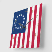 The Circle of Stars, American Flag by Betsy Ross Quadratische Wanduhr (Winkel)