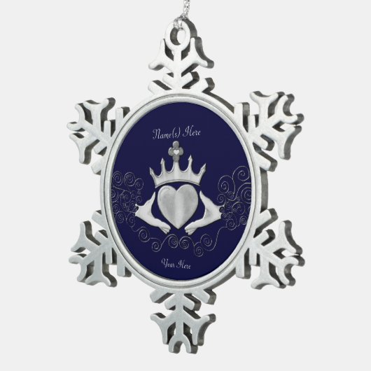 The Claddagh (Silver) Schneeflocken Zinn-Ornament (Rechts)