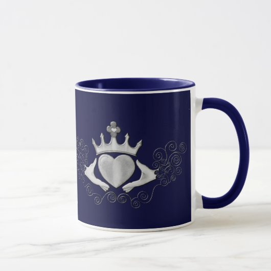 The Claddagh (Silver) Tasse (Rechts)