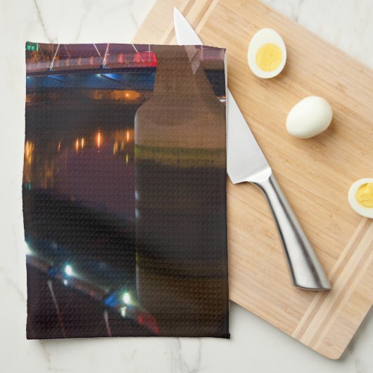 The Clyde Arc, Glasgow Kitchen Teetuch Geschirrtuch (Viertel Falte)