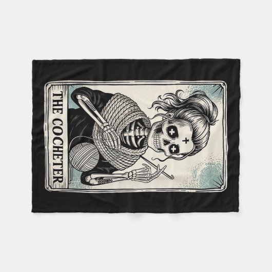 The Crocheter Tarot Card Funny Yarn Design  Fleecedecke (Vorderseite (Horizontal))