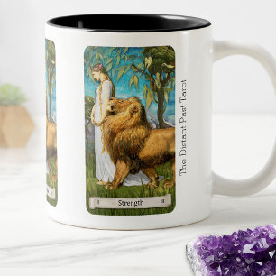 The Distant Past Tarot Karten Strength Karte Zweifarbige Tasse