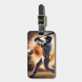 "The Dust Cloud Showdown: A Pitcher's Fury" Gepäckanhänger (Vorderseite vertikal)