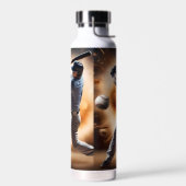 "The Dust Cloud Showdown: A Pitcher's Fury" Trinkflasche (Links)