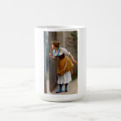 The Eavesdropper (von Eugene de Blaas) Kaffeetasse (Mittel)