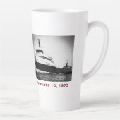 The Edmund Fitzgerald with Crew Names Milchtasse (Rechts)