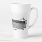 The Edmund Fitzgerald with Crew Names Milchtasse (Rechts)