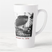 The Edmund Fitzgerald with Crew Names Milchtasse (Rechts)