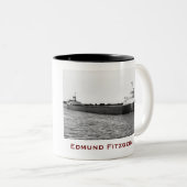 The Edmund Fitzgerald with Crew Names Zweifarbige Tasse (VorderseiteRechts)