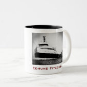 The Edmund Fitzgerald with Crew Names Zweifarbige Tasse (VorderseiteRechts)