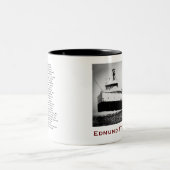 The Edmund Fitzgerald with Crew Names Zweifarbige Tasse (Mittel)