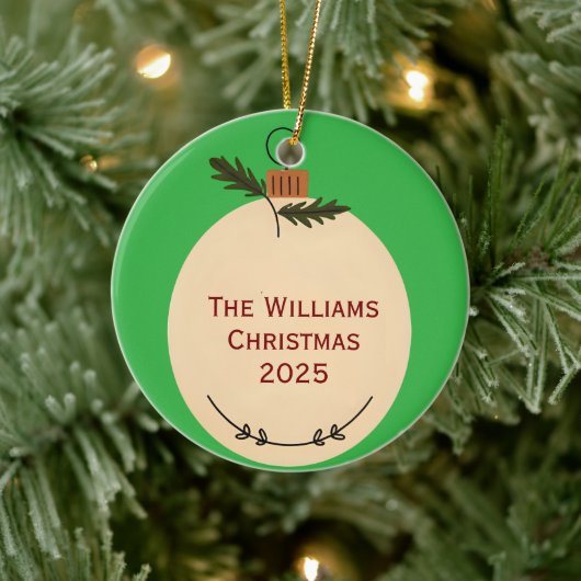 The Family Name Christmas 2025 Elegant Script  Keramik Ornament (Baum)