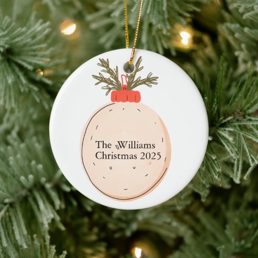 The Family Name Christmas 2025 Elegant Script Keramik Ornament (Baum)