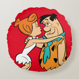 The Flintstones   Wilma Kissing Fred Rundes Kissen