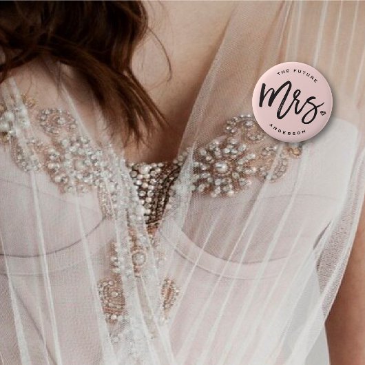 The Future Mrs Brush Script Diamond Brautparty Button