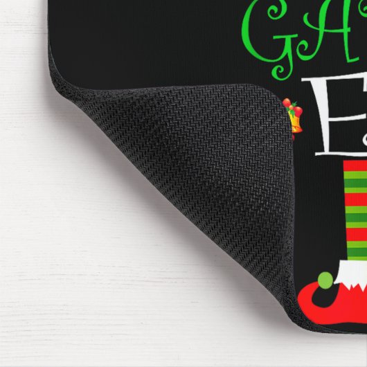 The Gamer Elf Matching Family Christmas Pajama Shi Mousepad (Ecke)
