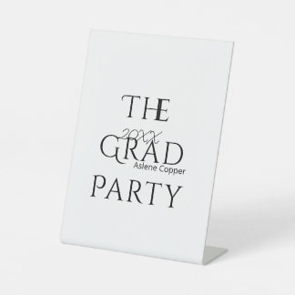The grad party name 20XX bold letter graduatsimple Sockelschild