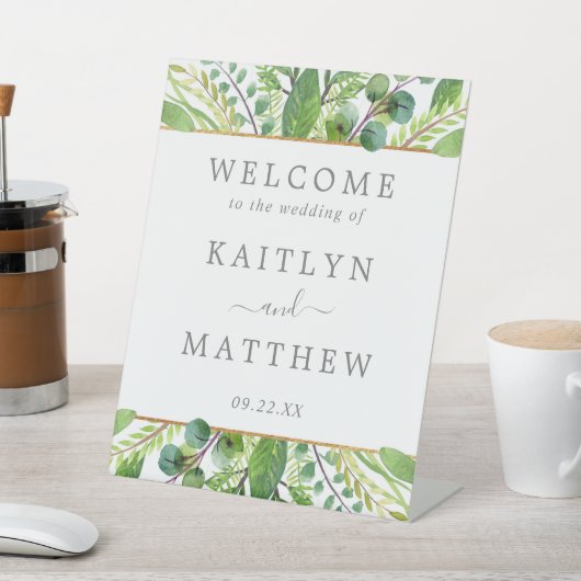 The Greenery & Gold Wedding Collection Sockelschild (In SItu)