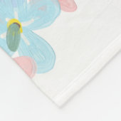 The Happy Blue Scribble on a Bed of Flowers Fleecedecke (Ecke)