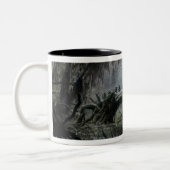THE HOBBIT : DESOLATION OF SMAUG™ Concept Art 3 Zweifarbige Tasse (Links)