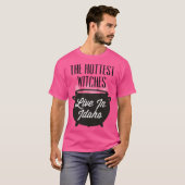 The Hottest Witches Live in Idaho Halloween Quote T-Shirt (Vorne ganz)
