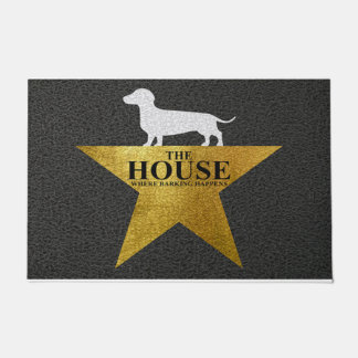 The House Where Barking Happens Fußmatte