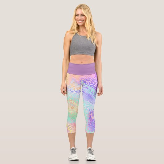 The Iridescent Leopard Series Design 3 Capri Leggings (Vorderseite)