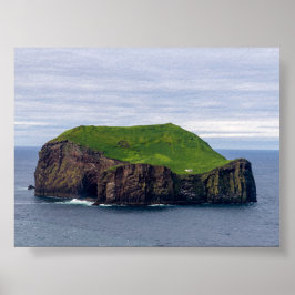 The island with one house poster